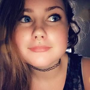 Meet your Posher, Chloe